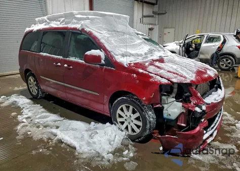 2014 Chrysler Town & Country Touring from USA, damaged, VIN 2C4RC1BG7ER344002